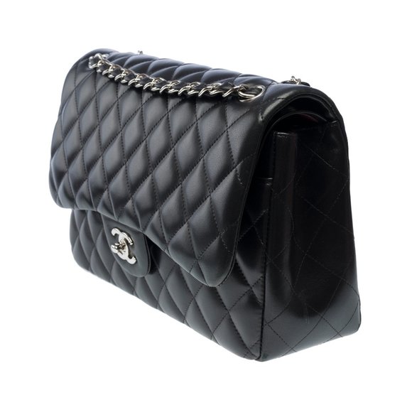 Chanel Timeless Jumbo double flap shoulder bag in black quil - Picture 5 of 13